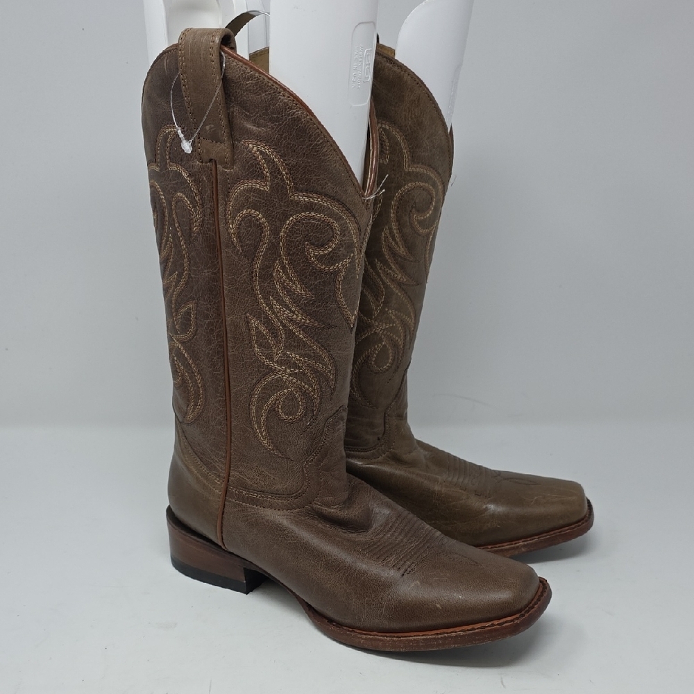 Shyanne Women's Darby Western Boots  Square Toe. - Picture 3 of 6